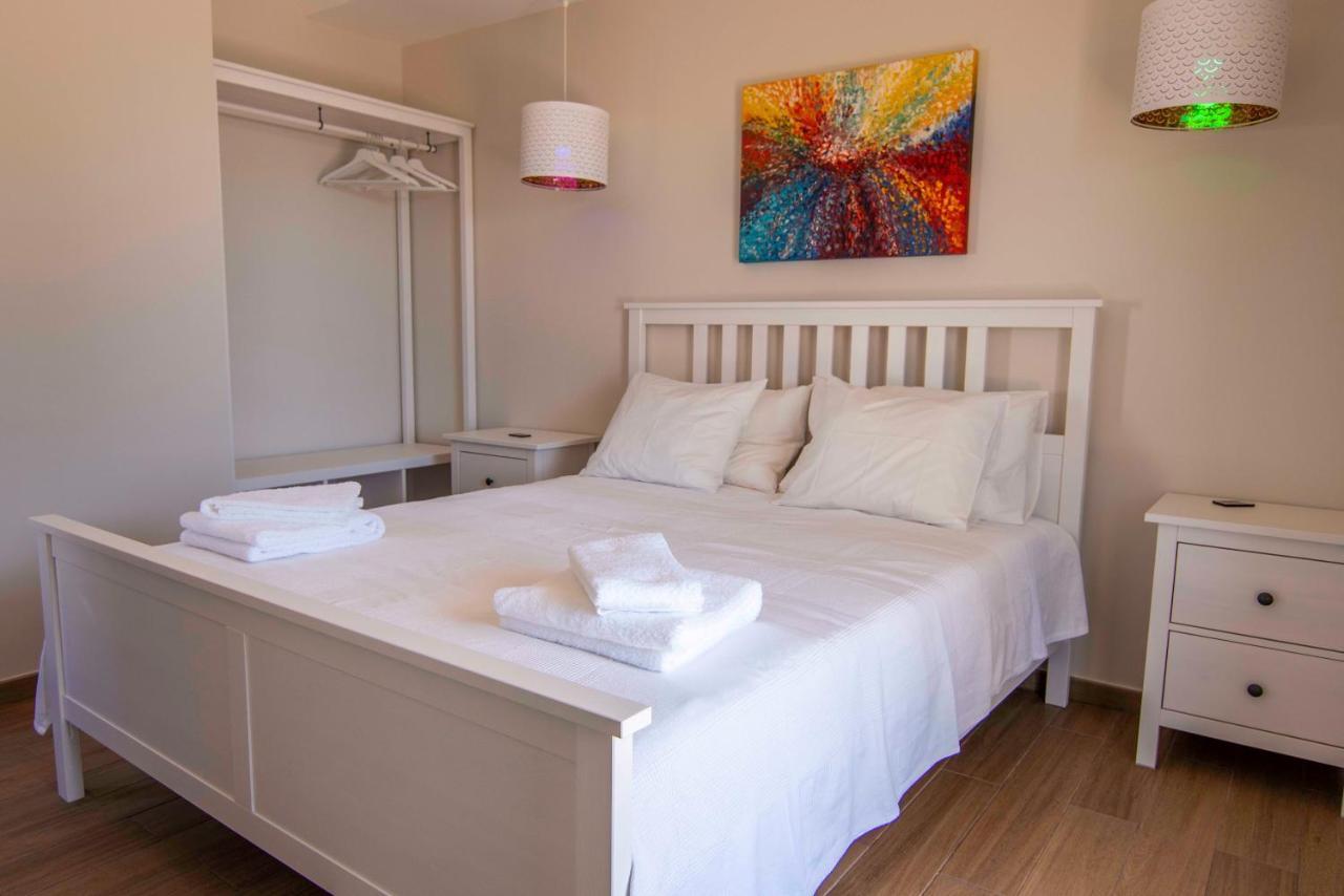 Holiday House In Elite Residential Area Of Faro Bagian luar foto