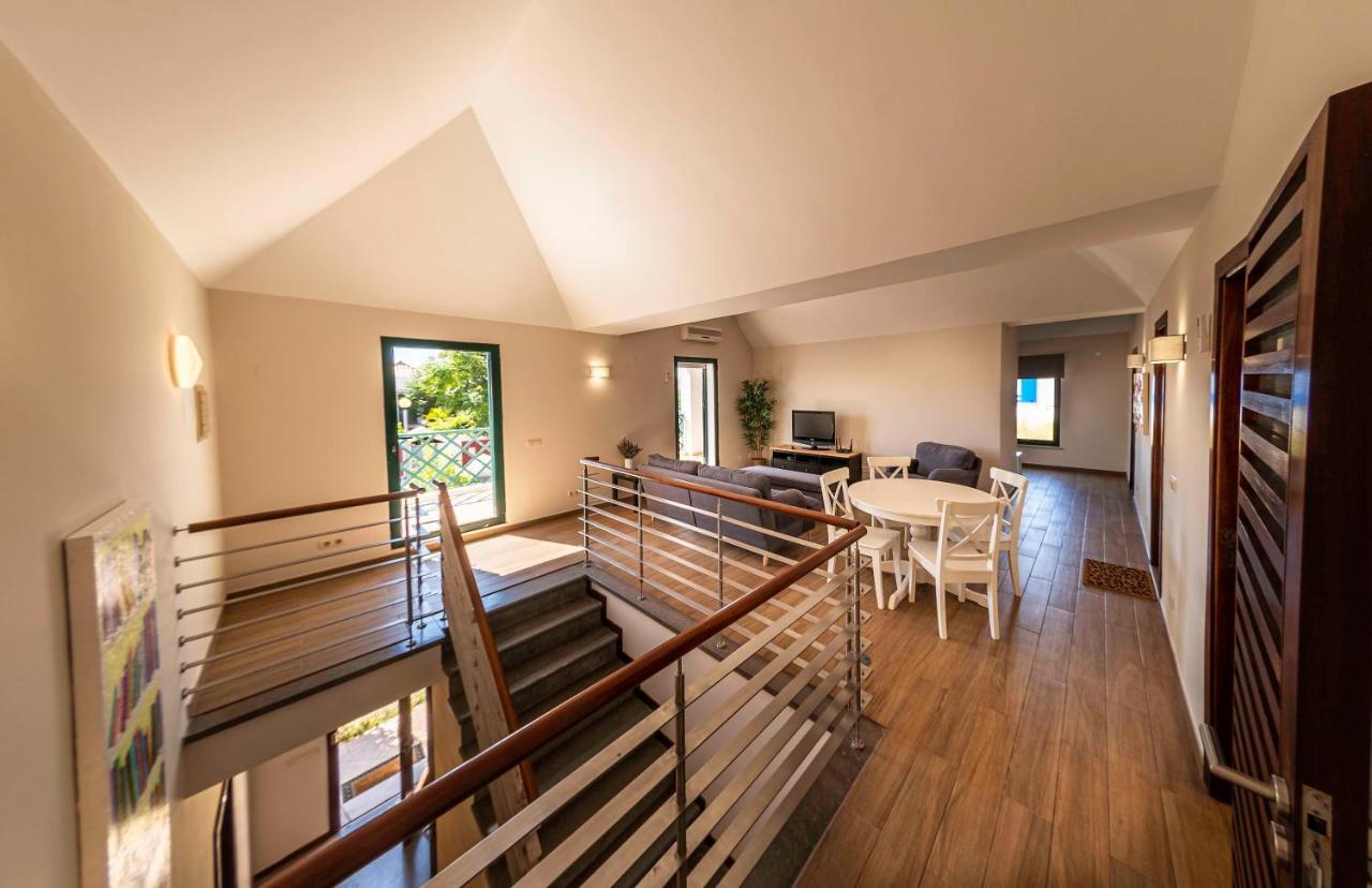 Holiday House In Elite Residential Area Of Faro Bagian luar foto